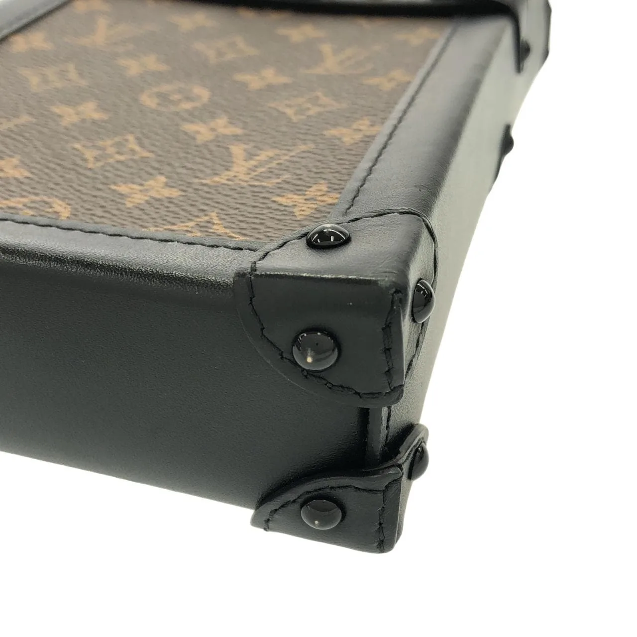 LOUIS VUITTON Pochette M63913 肩背包 Monogram 3