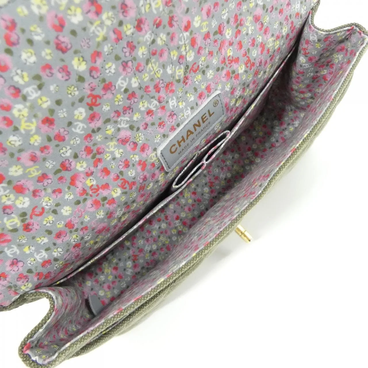 CHANEL Matelasse 1112 肩背包 帆布