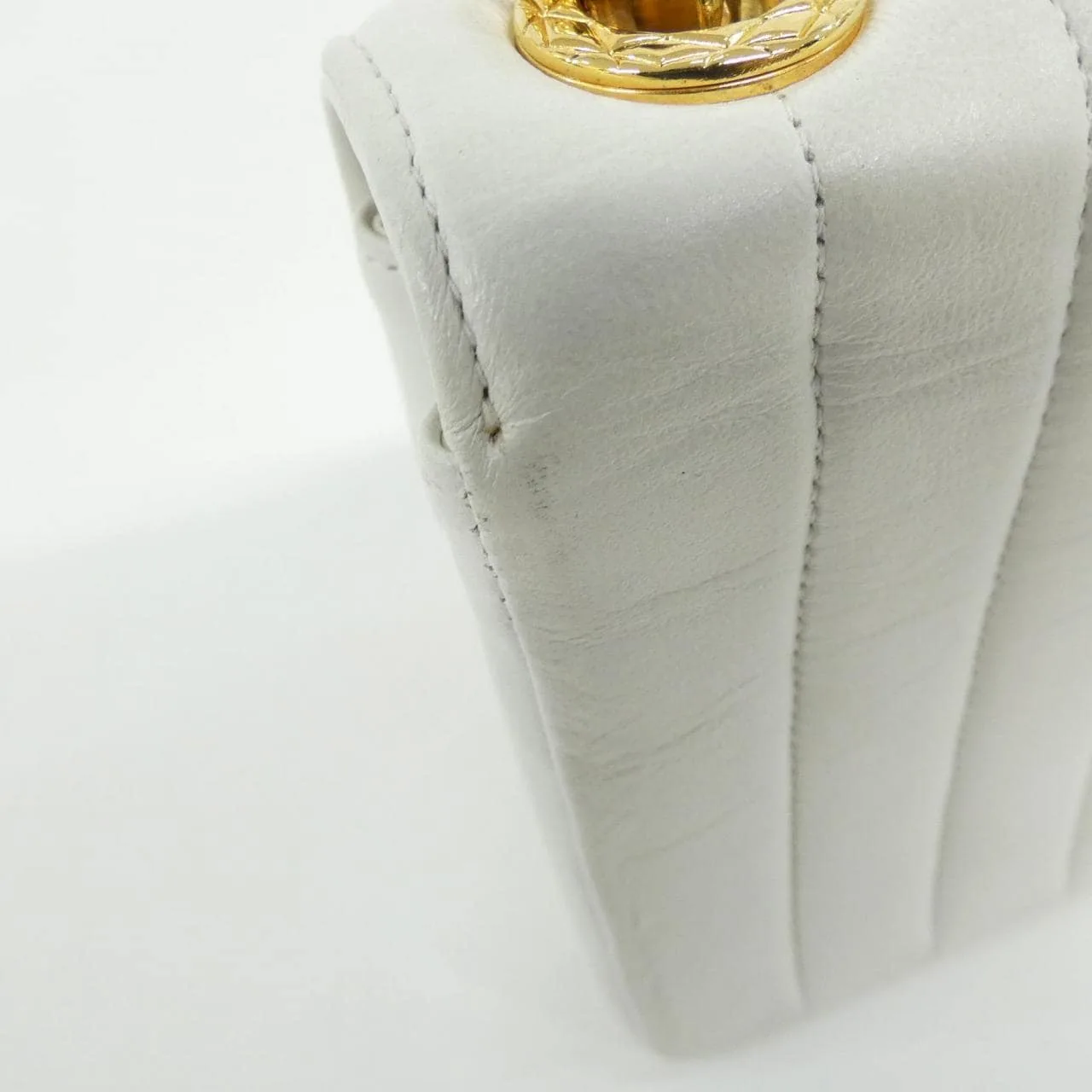 CHANEL 01172 肩背包 羊皮 白色 羊皮 中古品B - 縮圖 4