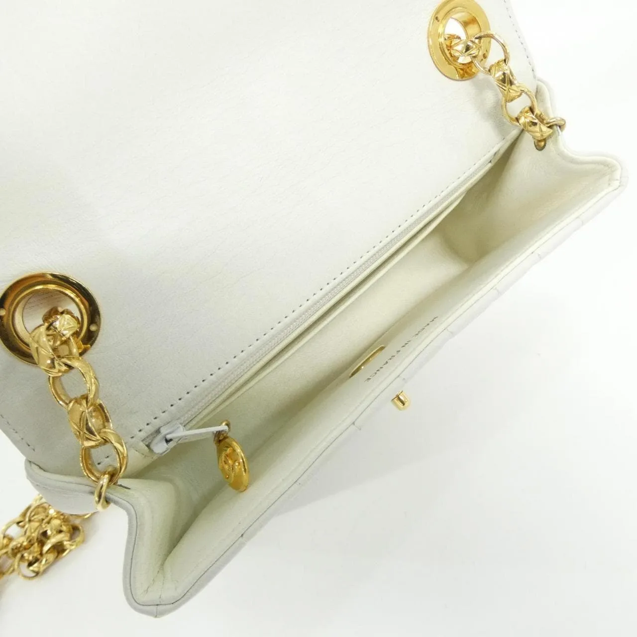 CHANEL 01172 肩背包 羊皮 白色 羊皮 中古品B - 縮圖 8