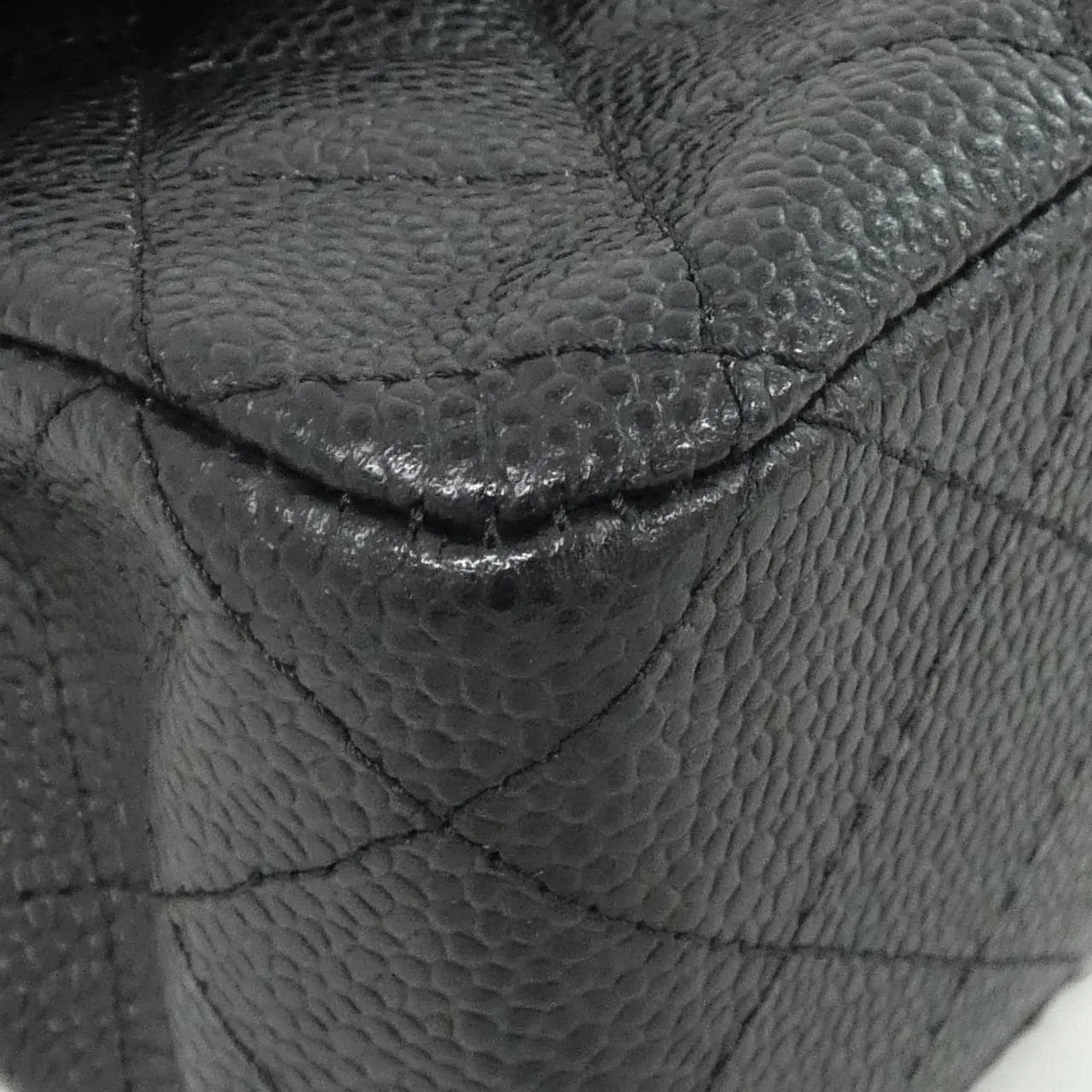 CHANEL Matelasse 1112 Shoulder Grained Calfskin 3