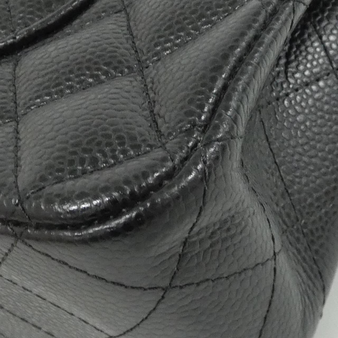CHANEL Matelasse 1112 Shoulder Grained Calfskin 3