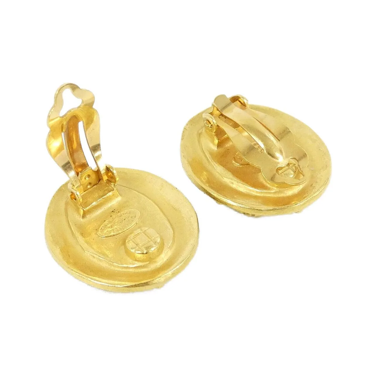 CHANEL Accessories 3