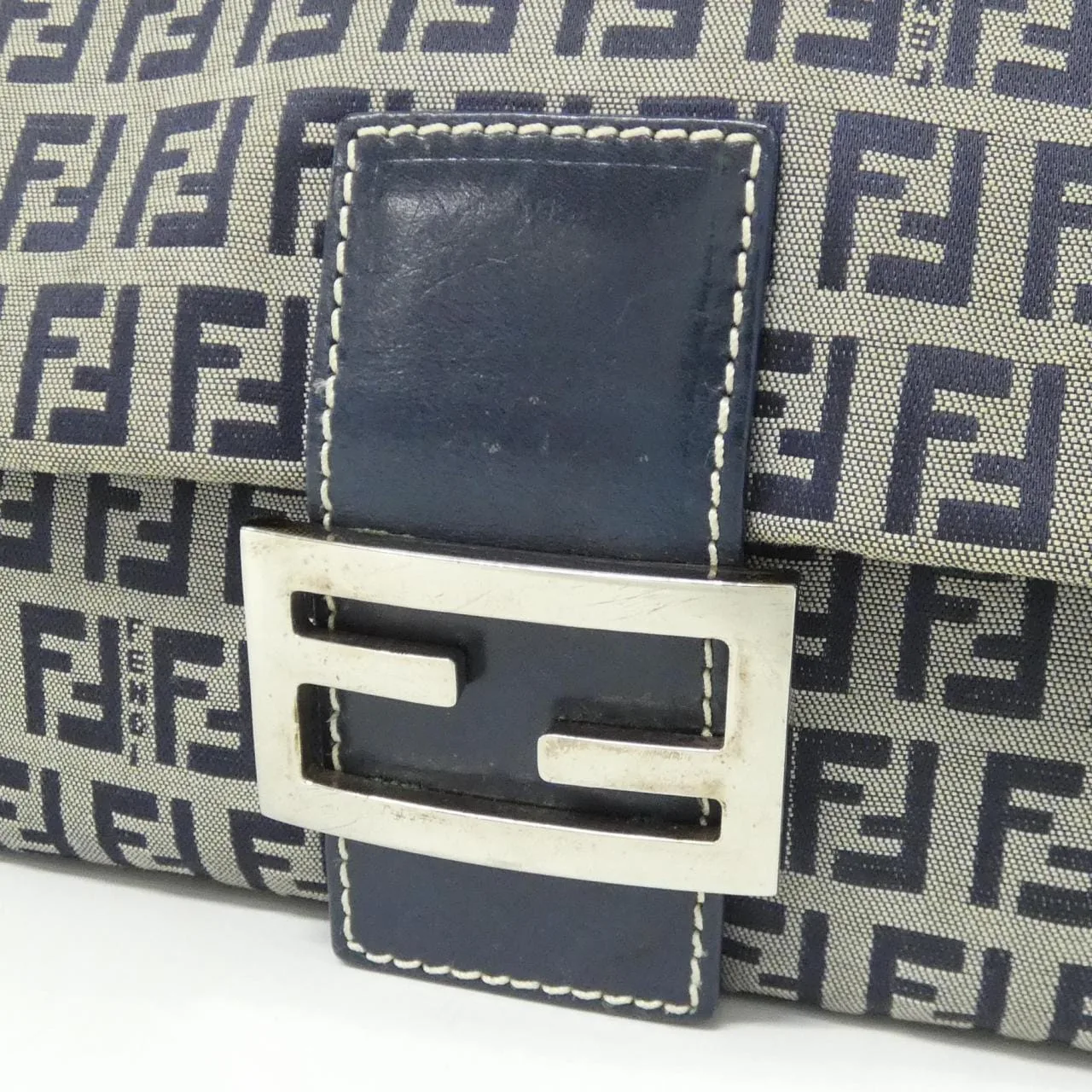 FENDI Baguette 26325 Shoulder Canvas Navy Canvas Rank B - Thumbnail 4