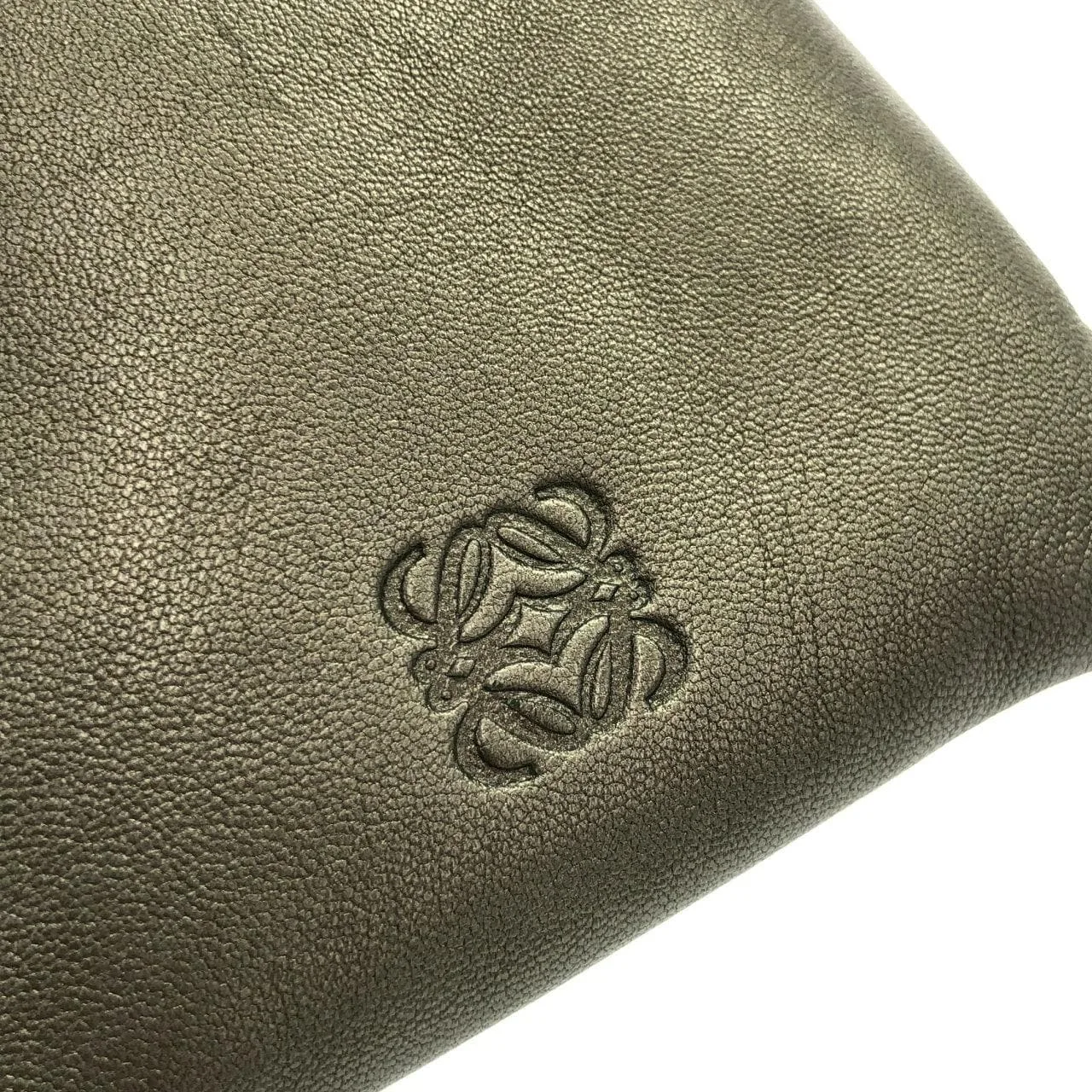 LOEWE 肩背包 皮革 4