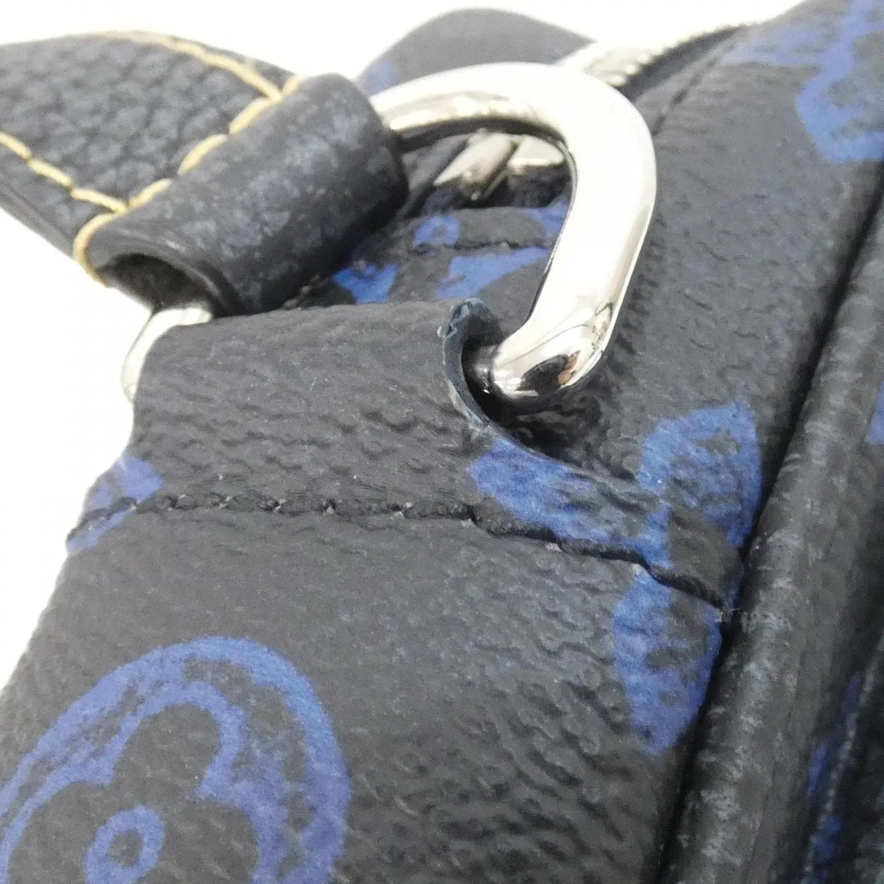 LOUIS VUITTON Christopher M81854 Shoulder Monogram 5