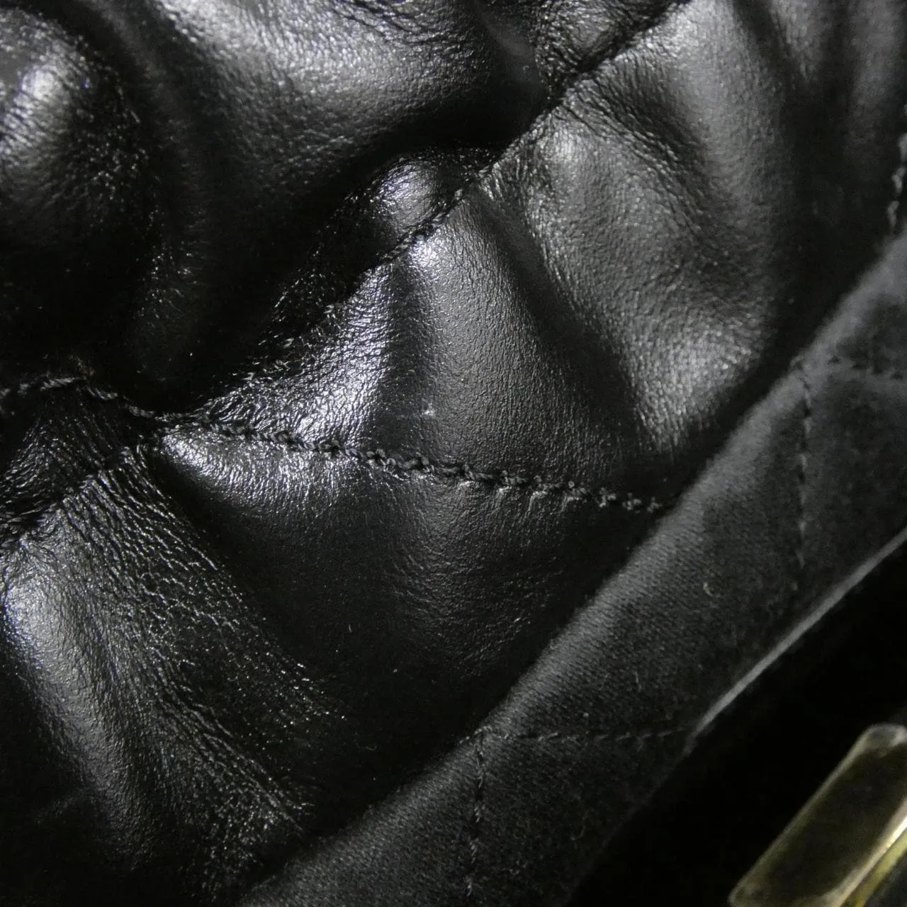CHANEL Chanel 22 AS3980 Handbag 黑色 中古品A - 縮圖 7