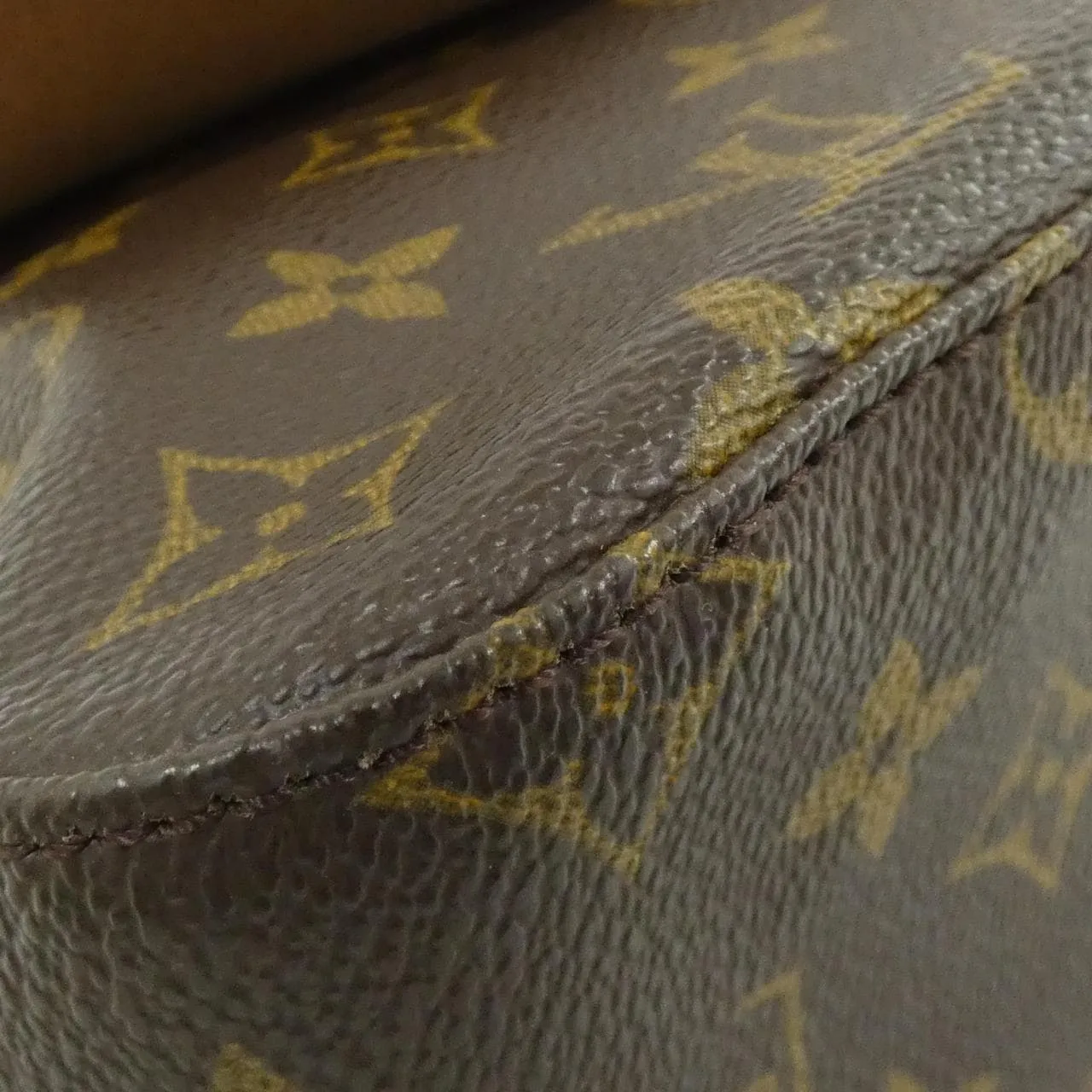 LOUIS VUITTON Looping M51147 Shoulder Monogram Black Monogram Rank A - Thumbnail 3