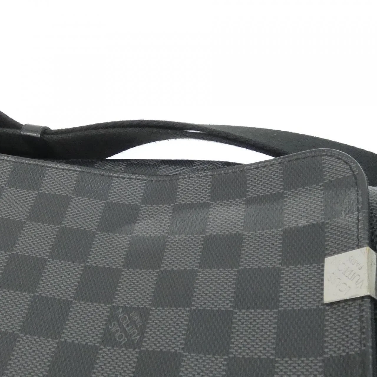 LOUIS VUITTON District N41029 Shoulder Damier 黑色 Damier 中古品A - 縮圖 4