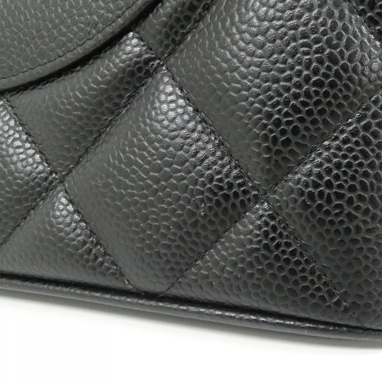 CHANEL Matelasse 1804 Handbag Grained Calfskin 5