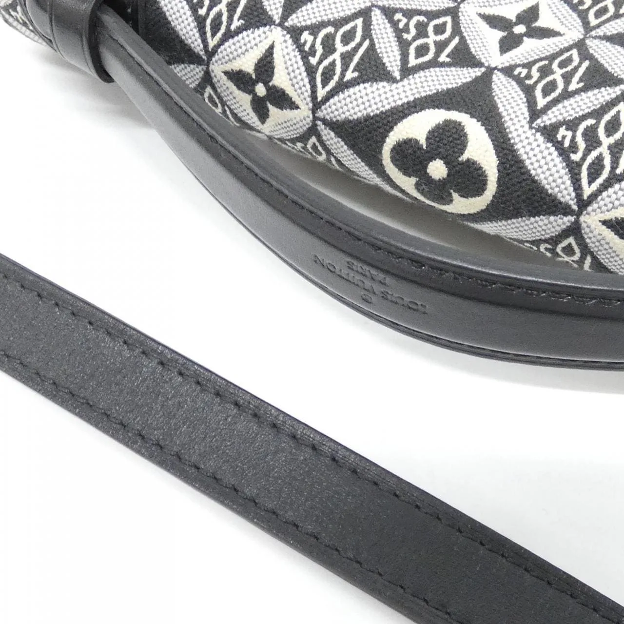 LOUIS VUITTON Pochette M57272 Handbag Black Rank B - Thumbnail 5