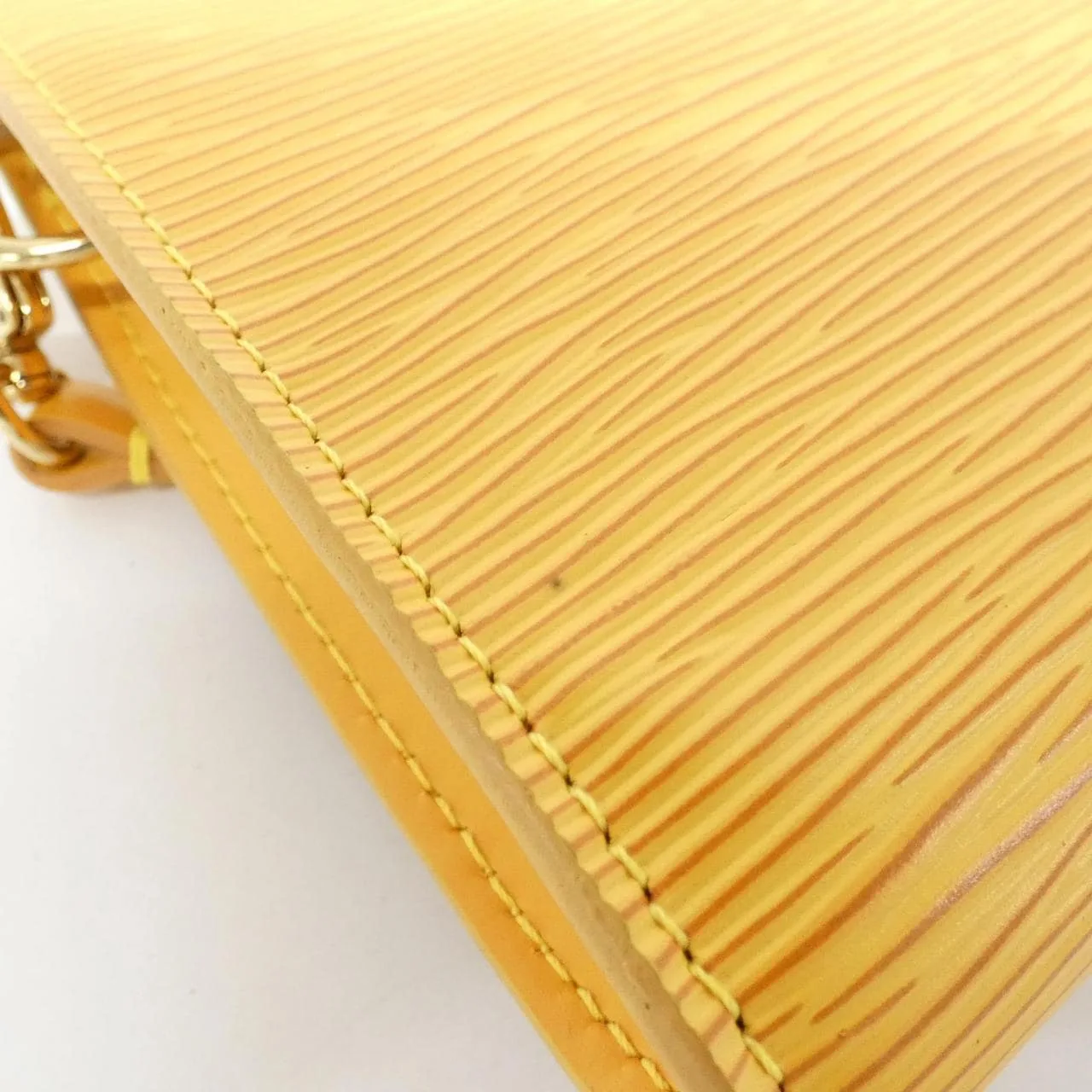 LOUIS VUITTON Pochette M52959 Pochette Epi 黃色 Epi 中古品A - 縮圖 4