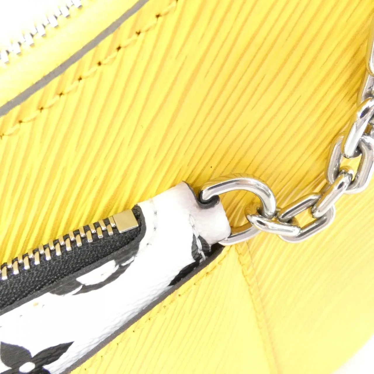 LOUIS VUITTON M59488 Shoulder Epi 黑色 Epi 中古品A - 縮圖 4