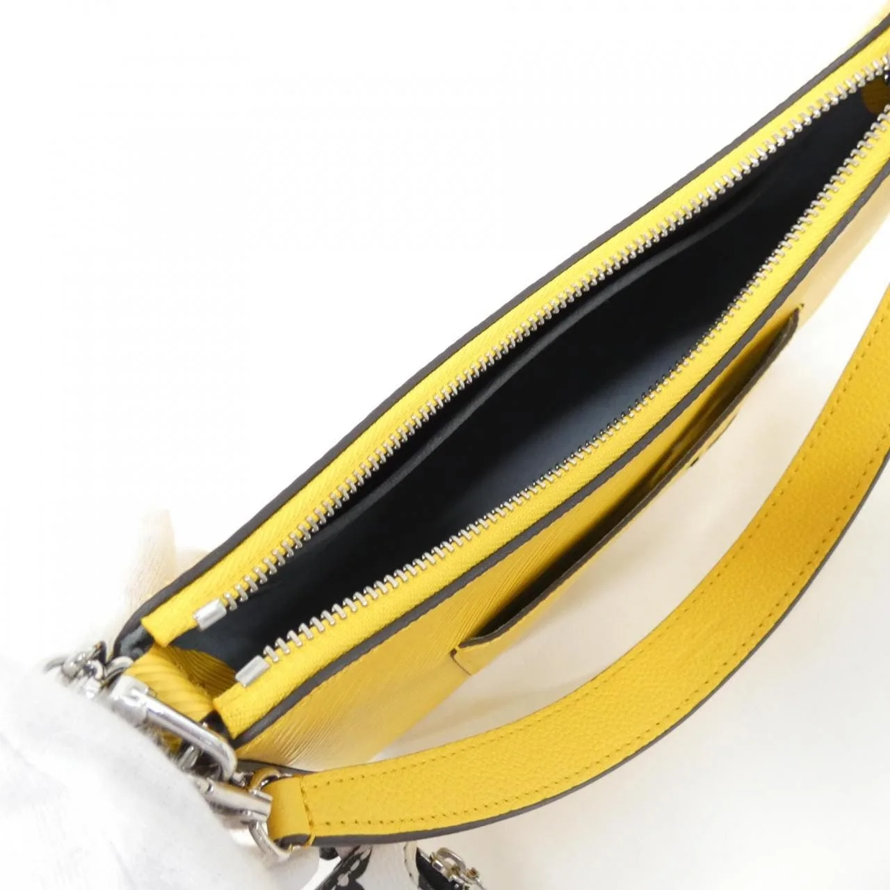 LOUIS VUITTON M59488 Shoulder Epi 黑色 Epi 中古品A - 縮圖 6