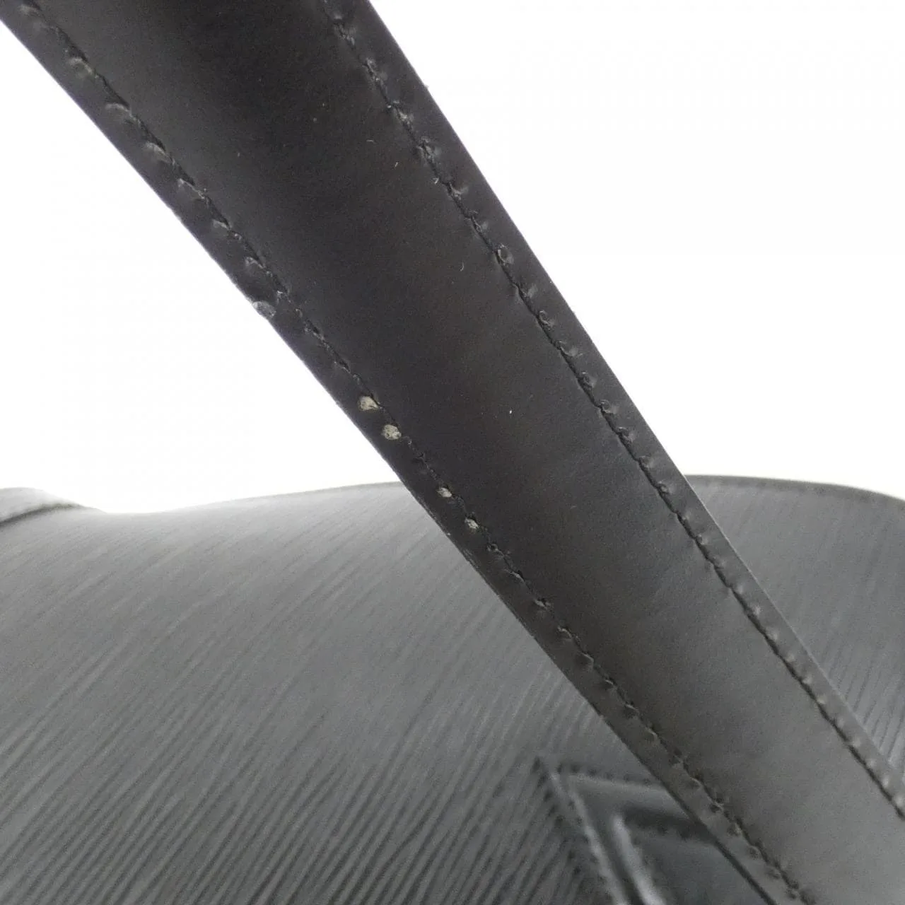 LOUIS VUITTON Saint-Jacques M52332 Shoulder Epi 黑色 Epi 中古品B - 縮圖 8