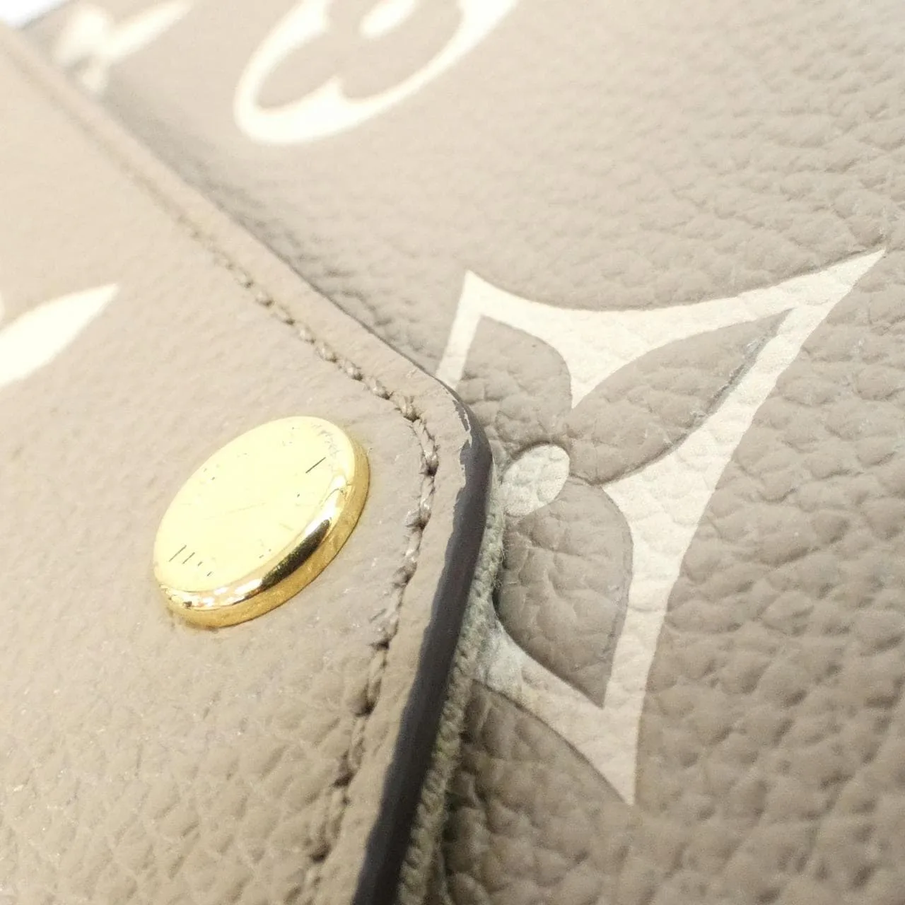 LOUIS VUITTON Pochette M69977 Shoulder Monogram 4