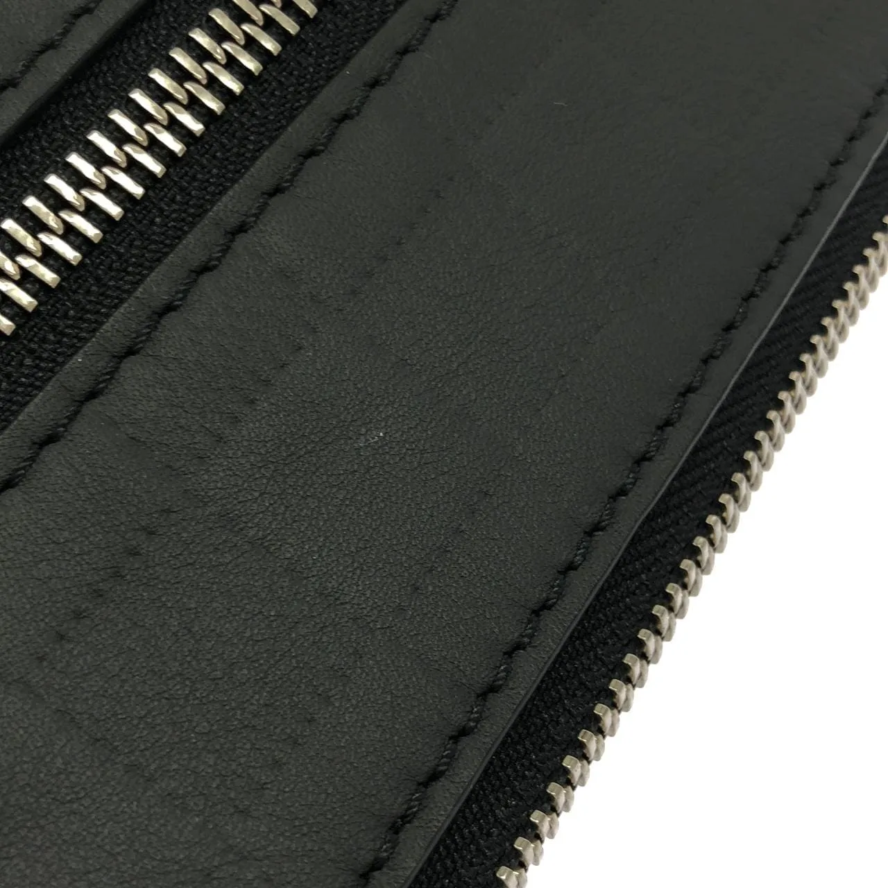 LOUIS VUITTON N40504 Pouch Damier 4