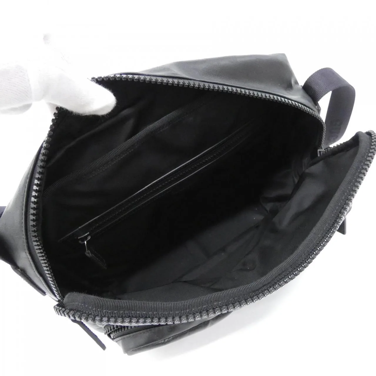 GUCCI 782764 FAC5L 肩背包 帆布