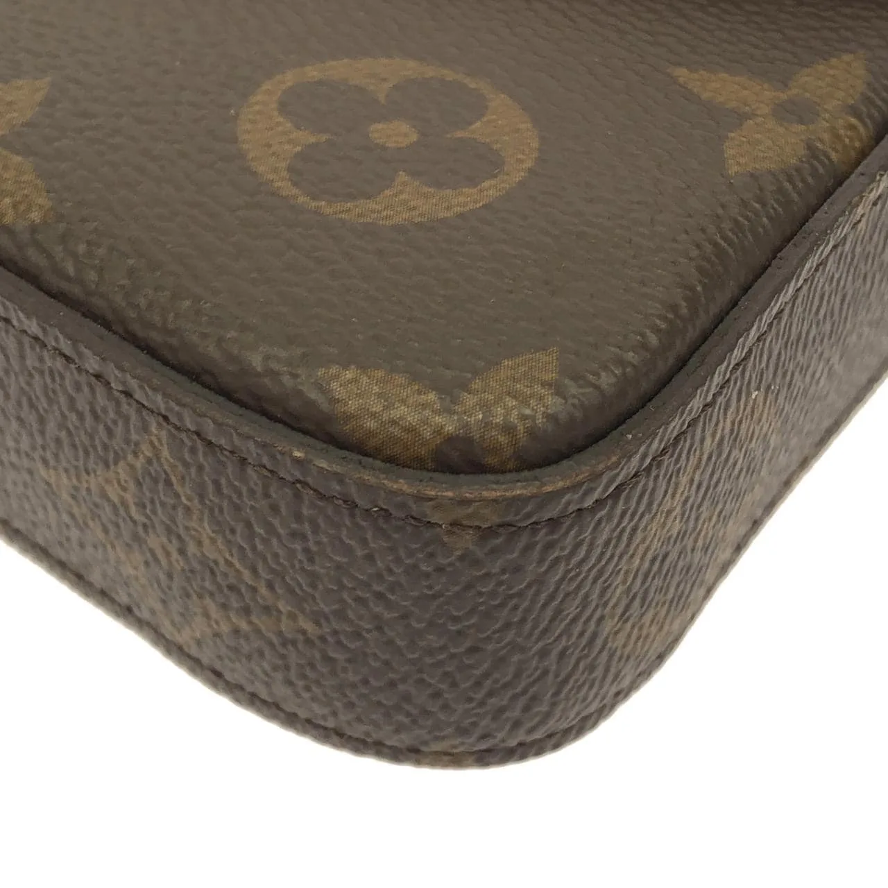 LOUIS VUITTON Pochette M61276 Shoulder Monogram 3