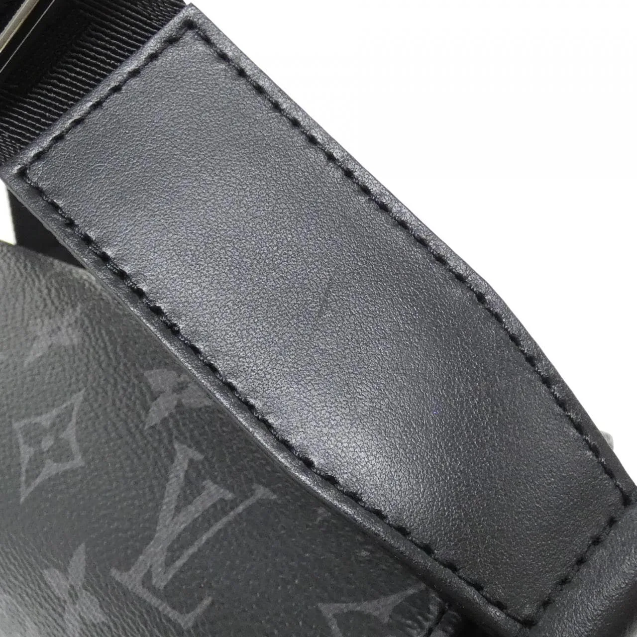 LOUIS VUITTON District M46255 Shoulder Monogram Black Monogram Rank A - Thumbnail 8
