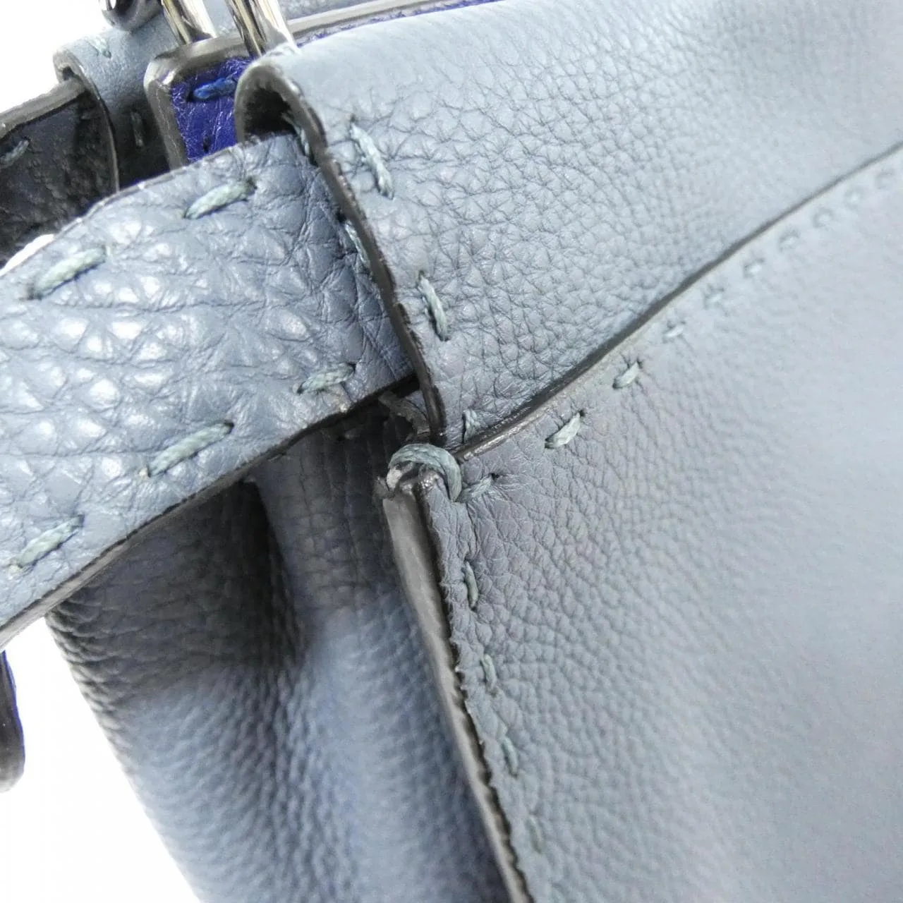 FENDI Peekaboo 7VA388 E21 Handbag 4