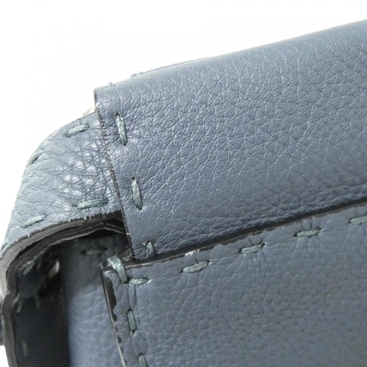 FENDI Peekaboo 7VA388 E21 Handbag 5