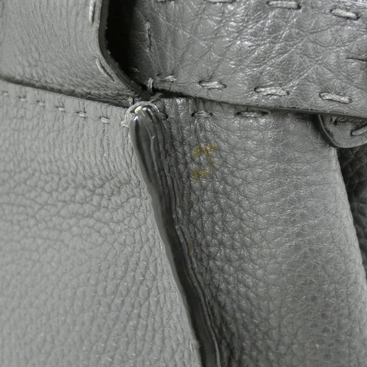 FENDI Peekaboo 8BN226 Q0J Handbag 5