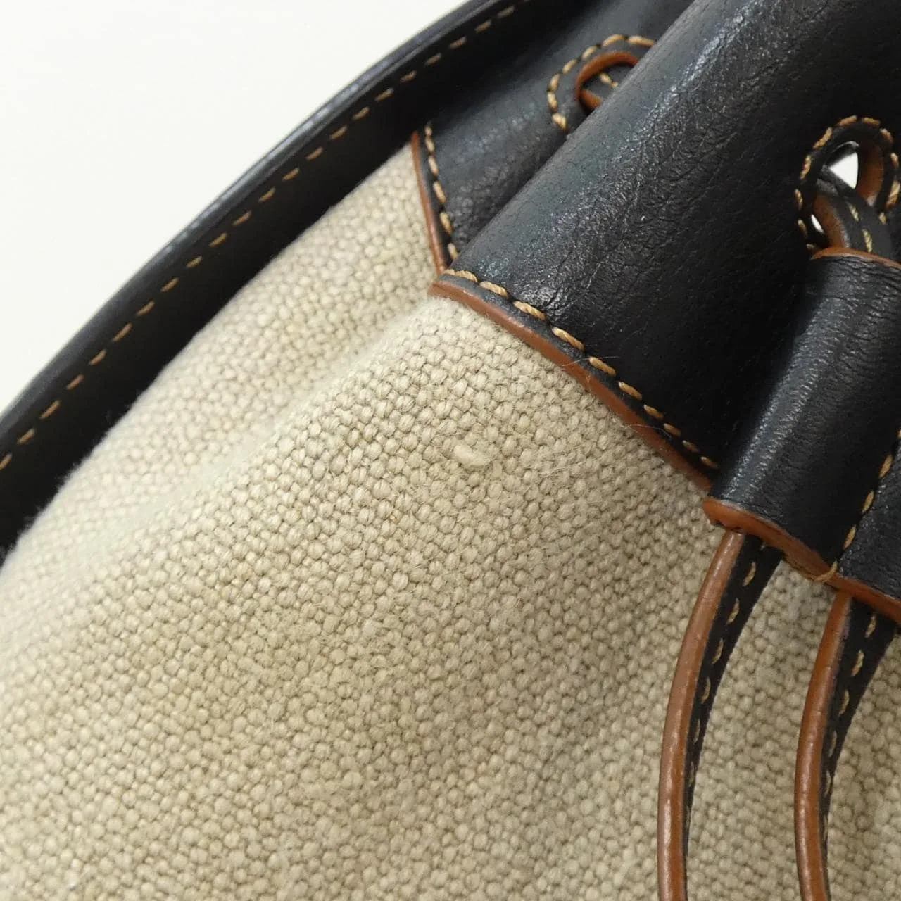 LOEWE Hammock A538V07X06 肩背包 5