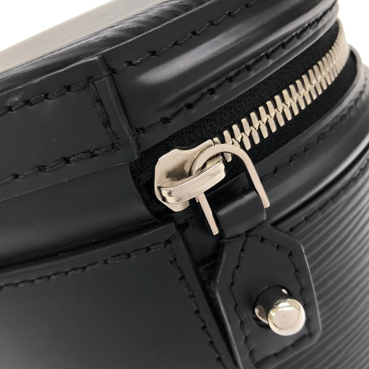 LOUIS VUITTON M52226 Handbag Epi 4