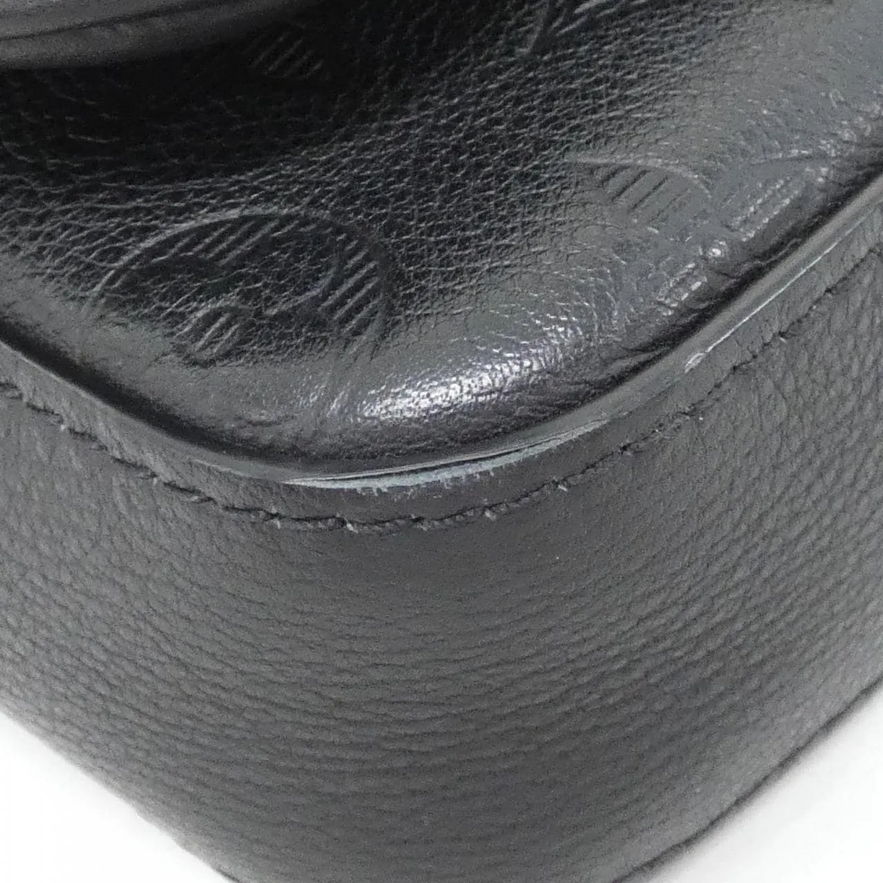 LOUIS VUITTON M46602 Shoulder Monogram 3
