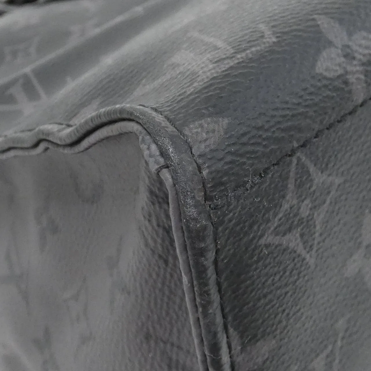 LOUIS VUITTON Eclipse M45379 手提包 Monogram 3