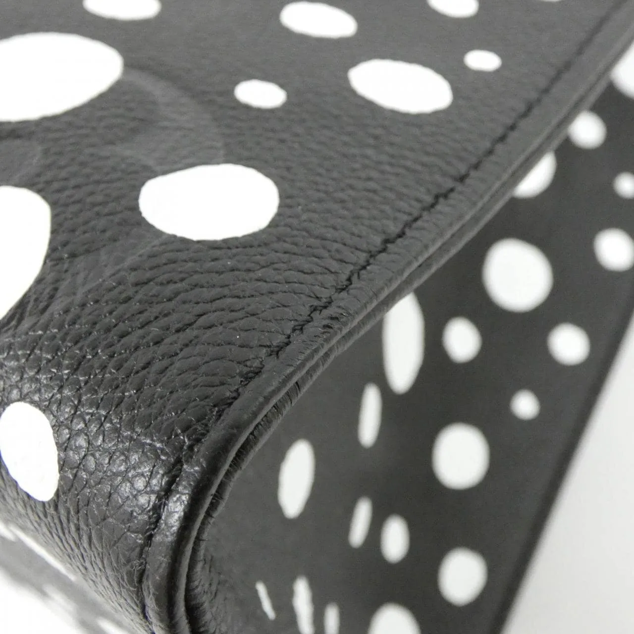LOUIS VUITTON OnTheGo M46389 手提包 2