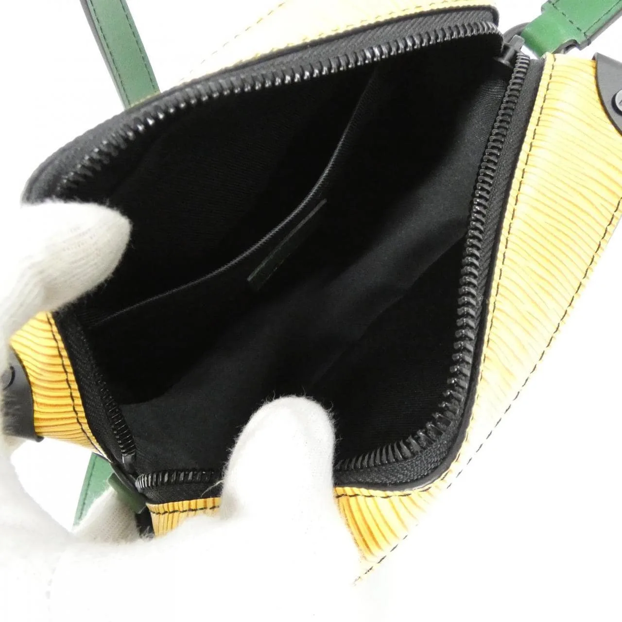 LOUIS VUITTON Soft Trunk M68721 肩背包 Epi 藍色 Epi 中古品A - 縮圖 7