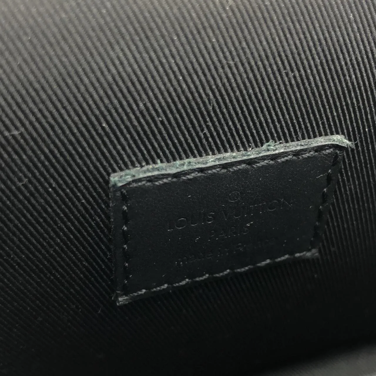 LOUIS VUITTON M82085 肩背包 羊皮 黑色 羊皮 中古品A - 縮圖 9