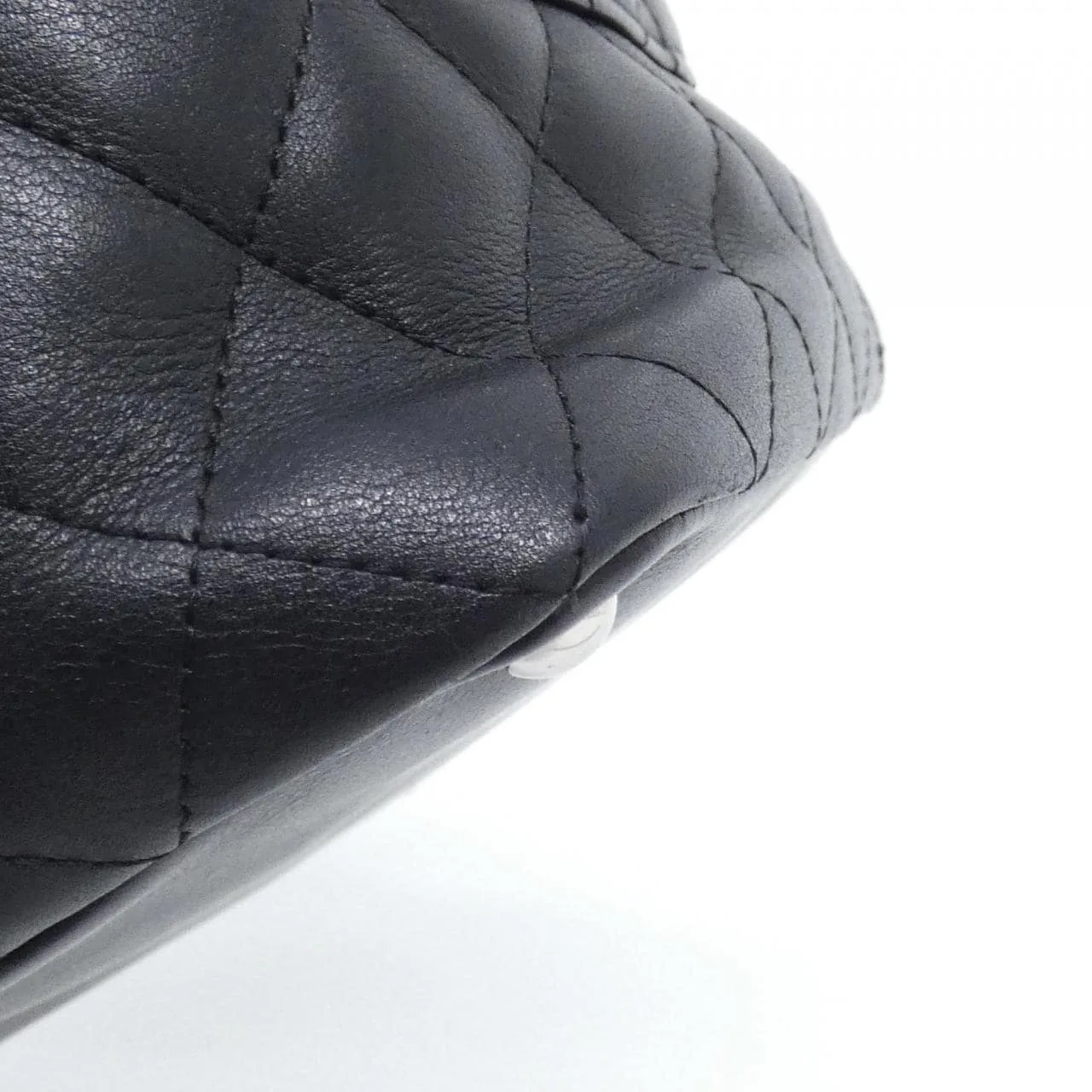CHANEL Cambon 25167 Handbag 3