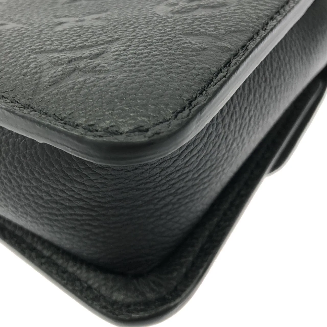 LOUIS VUITTON M82637 肩背包 Monogram 3