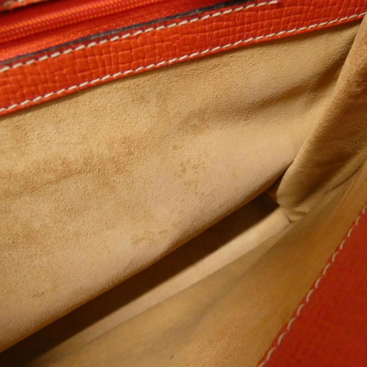 LOEWE 肩背包 皮革