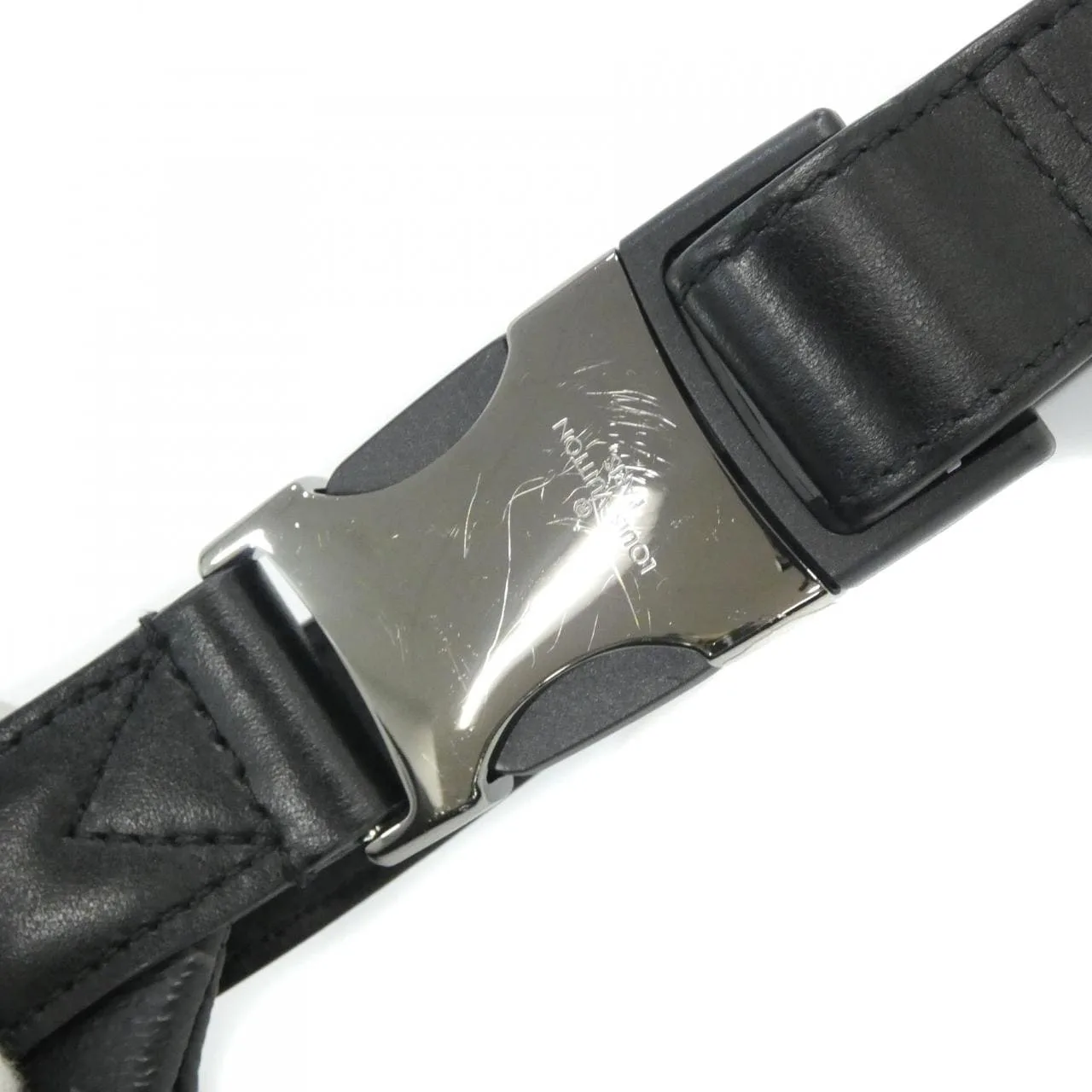 LOUIS VUITTON Discovery M44336 Shoulder Monogram Black Monogram Rank A - Thumbnail 6