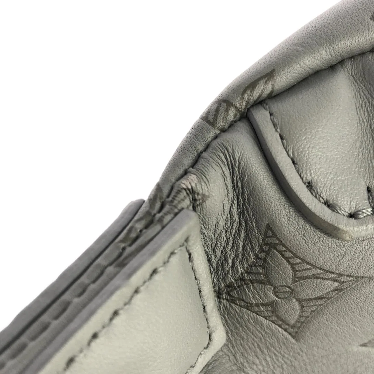 LOUIS VUITTON Discovery M46108 肩背包 Monogram 黑色 Monogram 中古品A - 縮圖 2