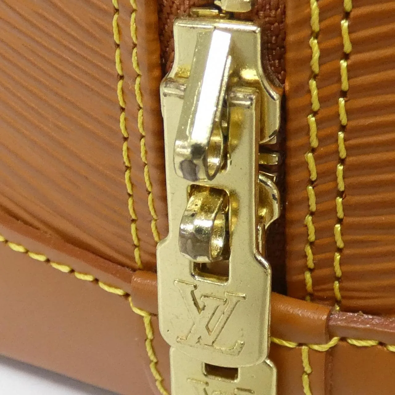 LOUIS VUITTON Alma M52148 Handbag Epi Gold Epi Rank A - Thumbnail 4