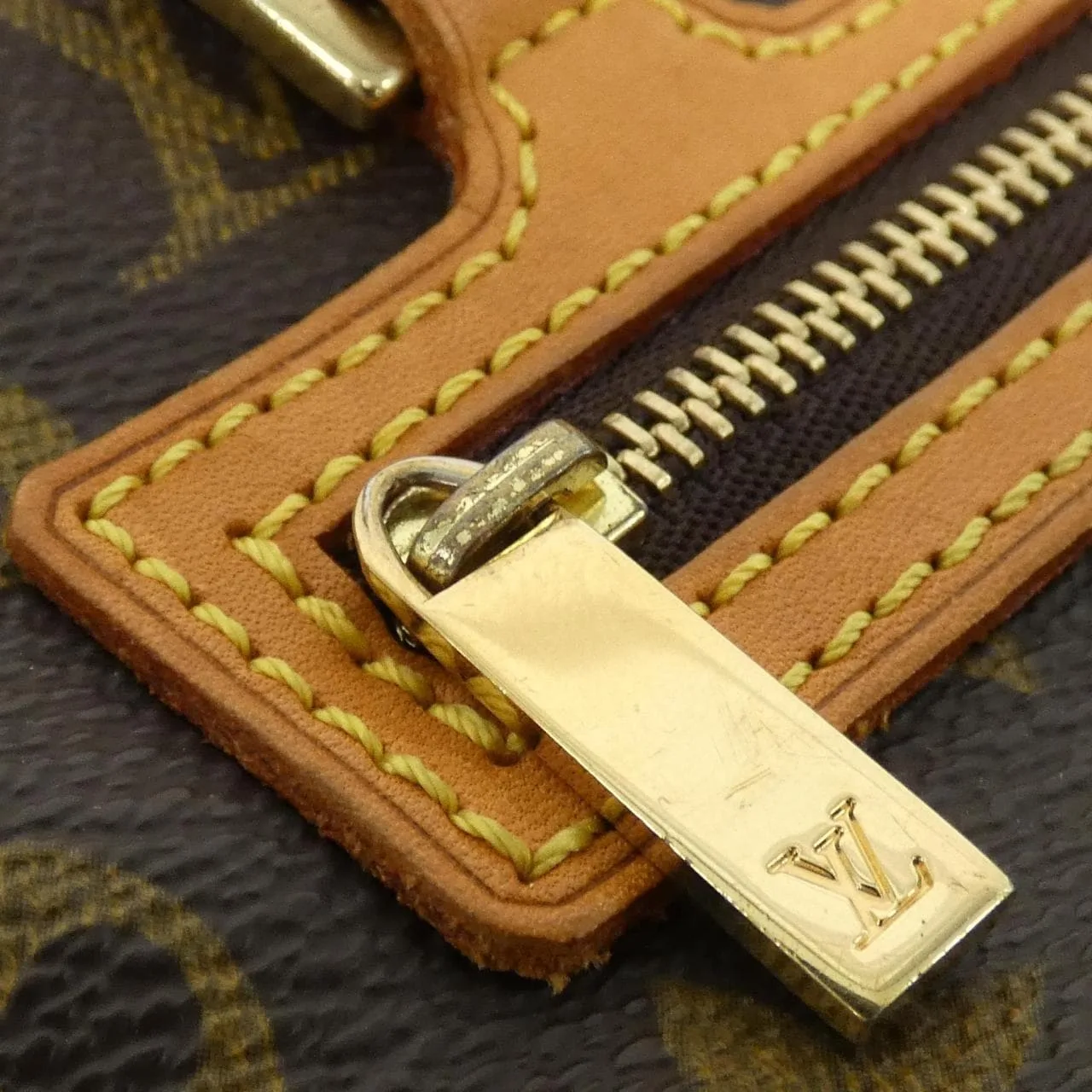 LOUIS VUITTON M51182 Shoulder Monogram Black Monogram Rank B - Thumbnail 4