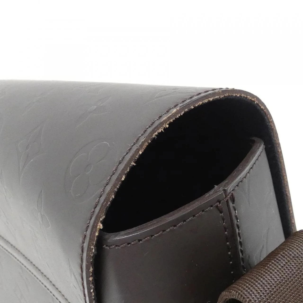 LOUIS VUITTON M46570 肩背包 Monogram 5