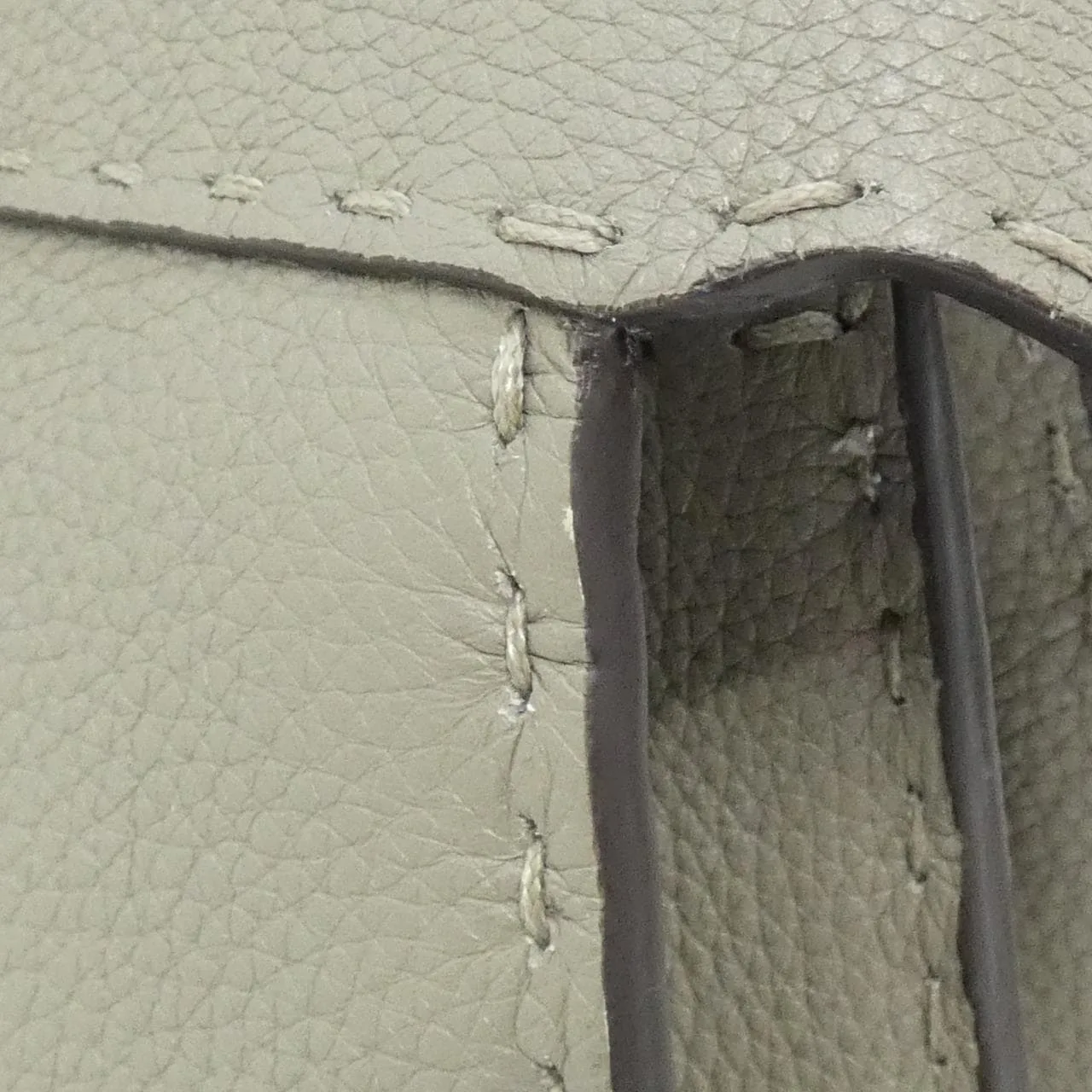 FENDI Peekaboo 8BN327 AZ3T 手提包 蟒蛇皮 5