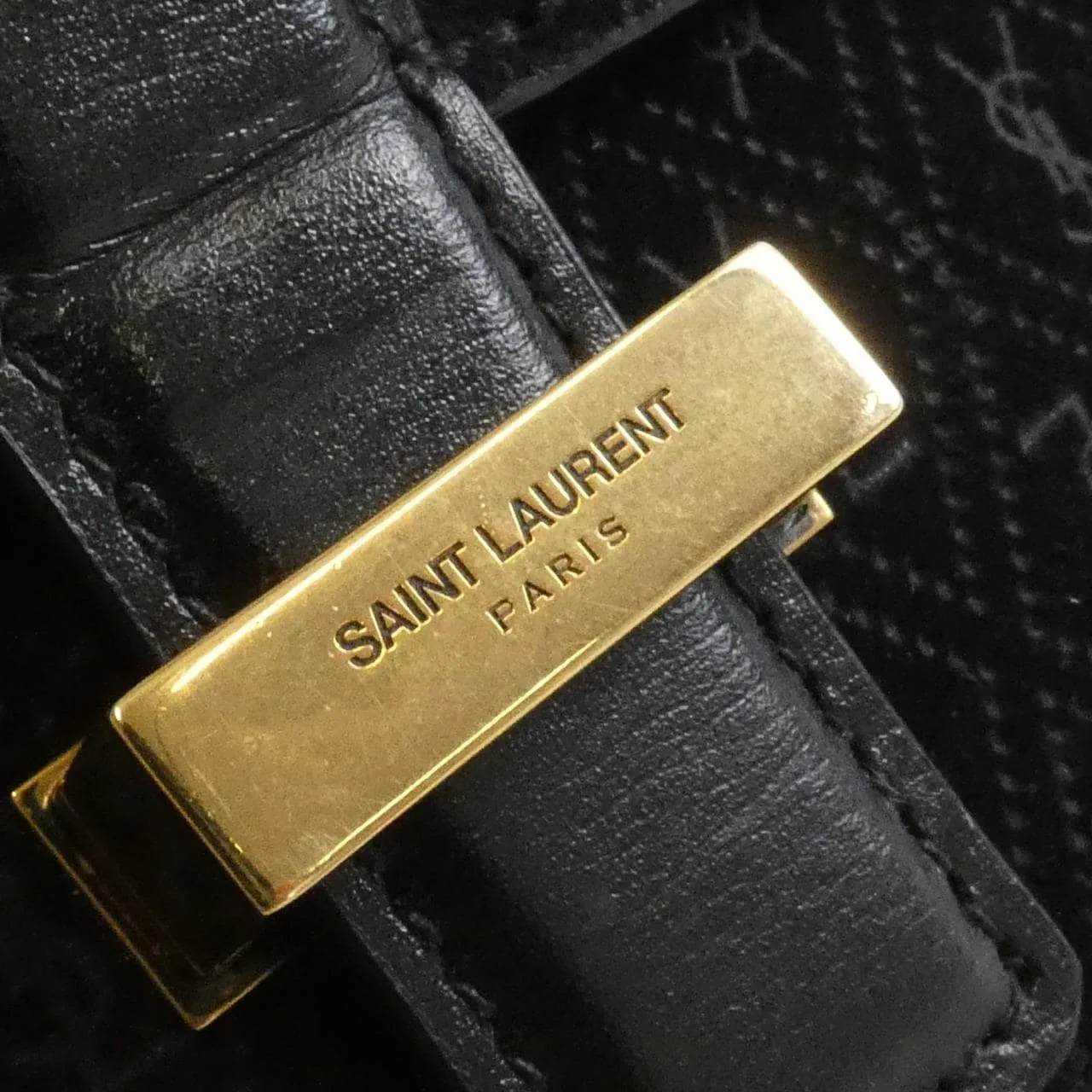 SAINT LAURENT 568604 09W3W Shoulder Monogram 4