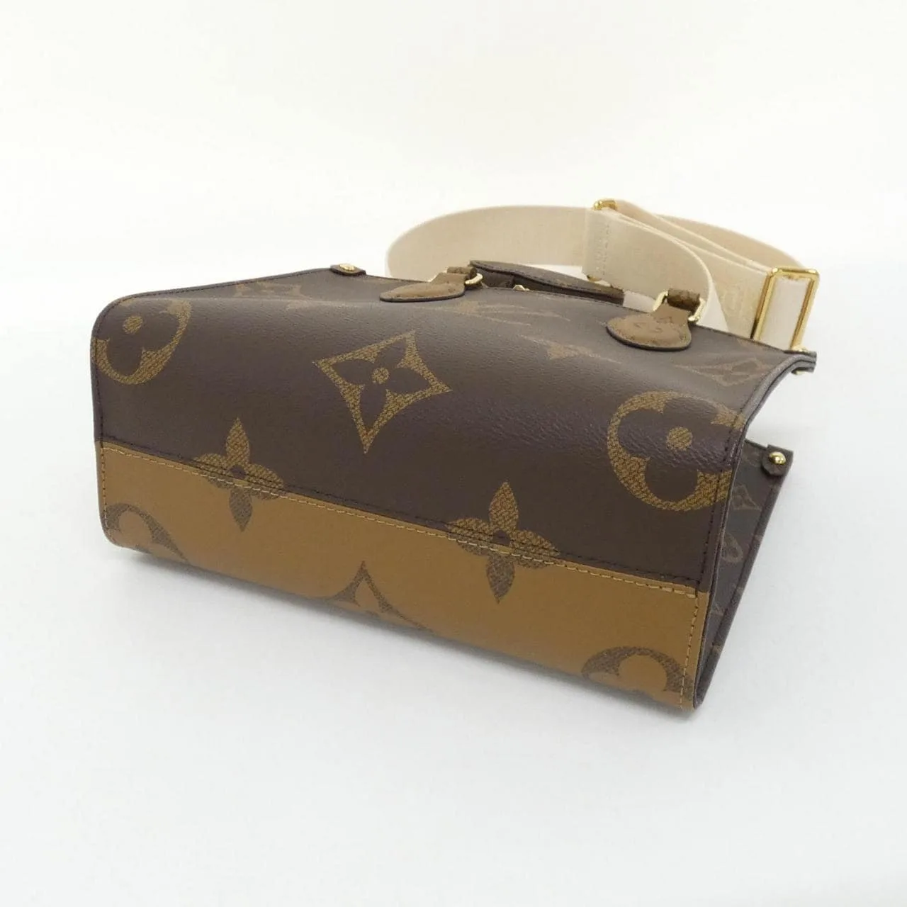 LOUIS VUITTON OnTheGo M46373 Handbag Monogram Black Monogram Rank A - Thumbnail 3