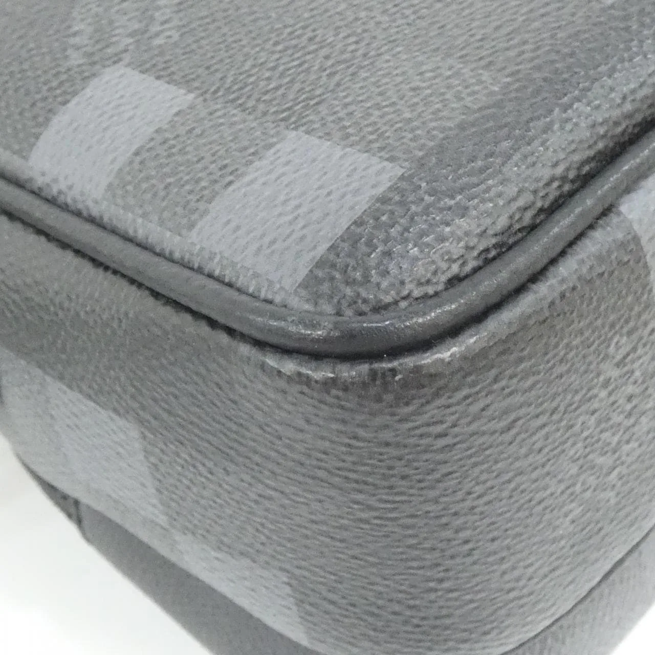 LOUIS VUITTON Nile M14988 Shoulder Canvas Black Canvas Rank A - Thumbnail 3