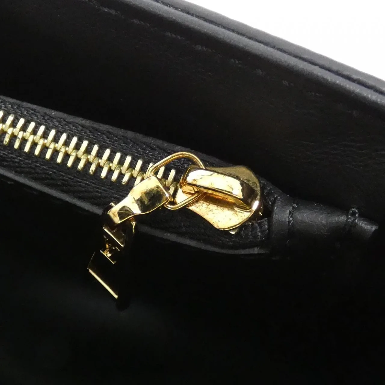 LOUIS VUITTON Twist M20834 Shoulder Epi Black Epi Rank A - Thumbnail 8