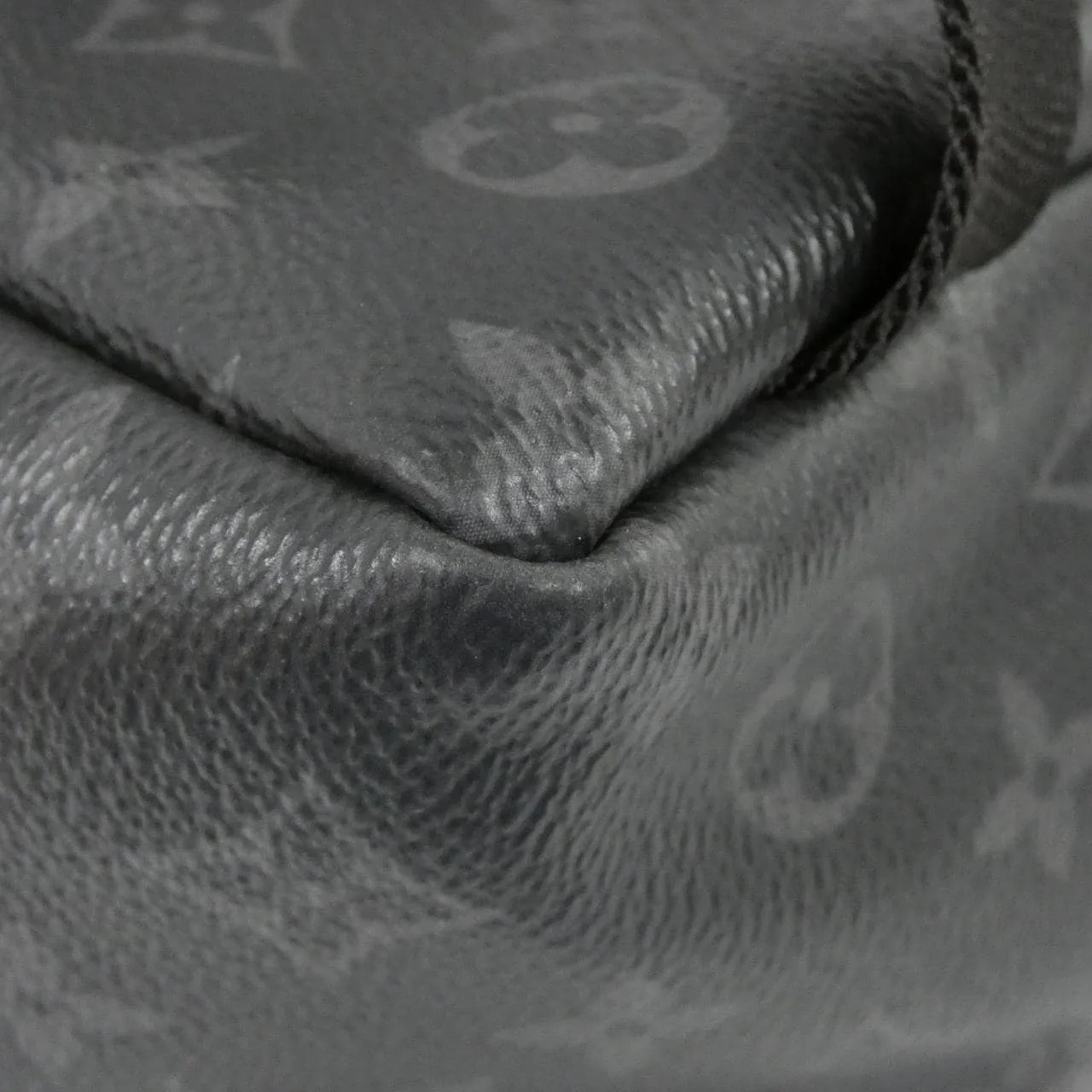 LOUIS VUITTON Eclipse M43186 Backpack Monogram 黑色 Monogram 中古品A - 縮圖 3