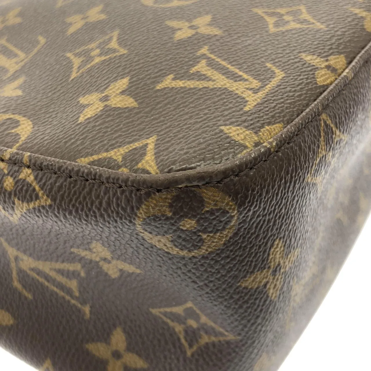 LOUIS VUITTON Looping M51146 Shoulder Monogram 2