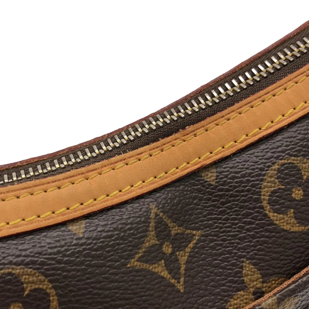 LOUIS VUITTON Odéon M56390 肩背包 Monogram 4